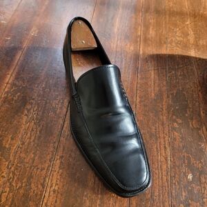 Tod's Classic Black Leather Slip-On Loafers